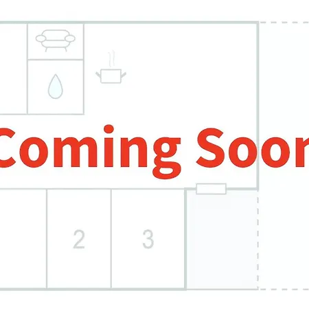 2 Bedroom Awesome In אוטרופ
